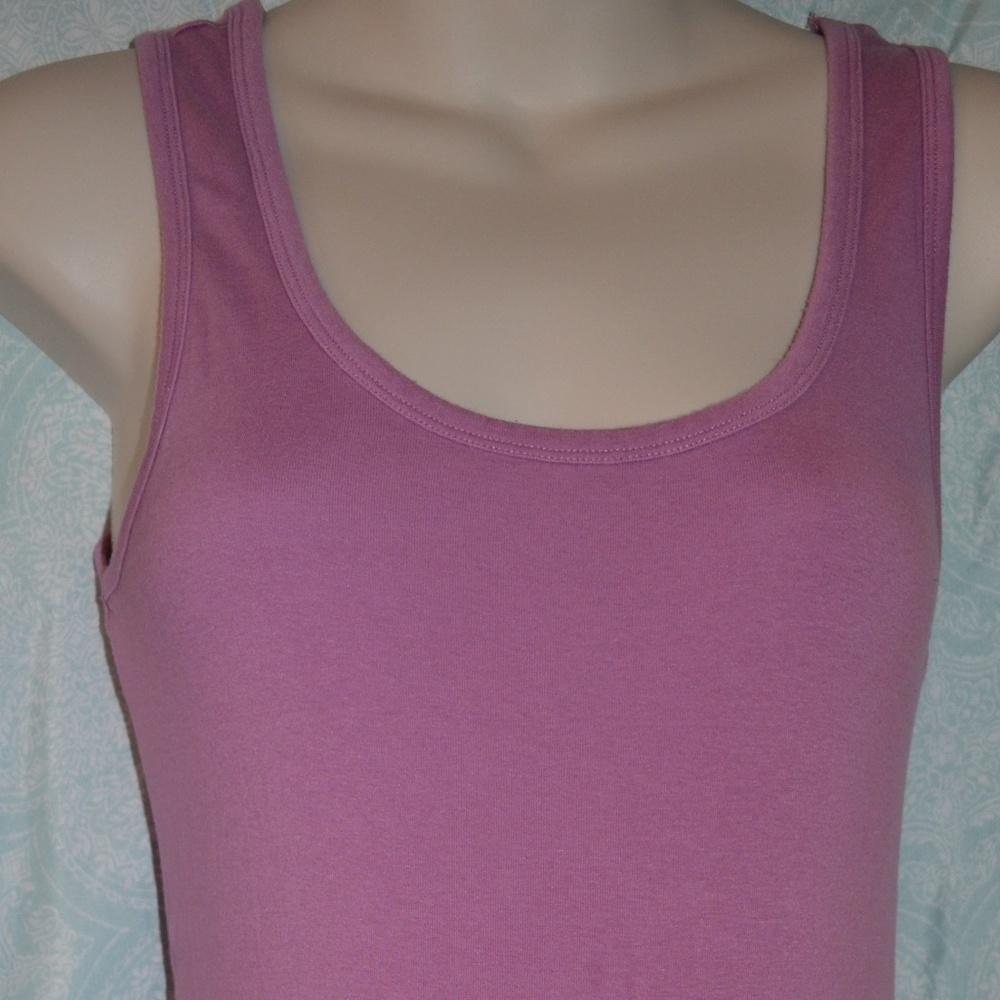 Liz Lange Maternity Tank- Medium